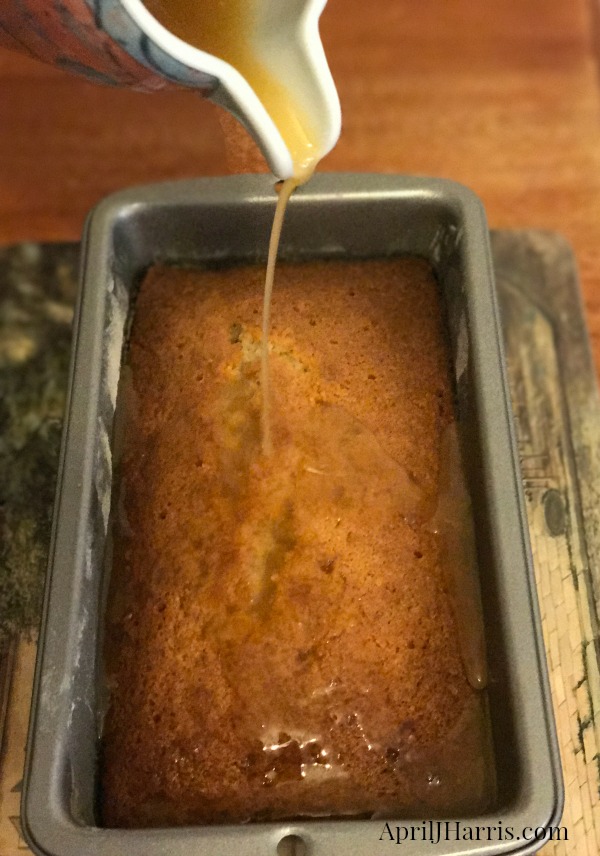 Lemon Drizzle Cake - a delicious teatime treat