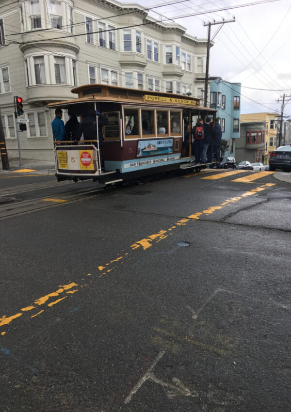 A San Francisco Cable Car - highlights of the 29 Mile Drive