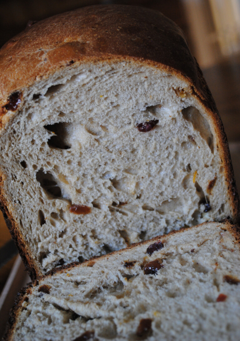 A loaf of Last Minute Easter Bread