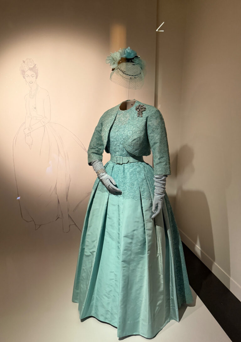 The late Queen's dress worn to Princess Margaret's wedding